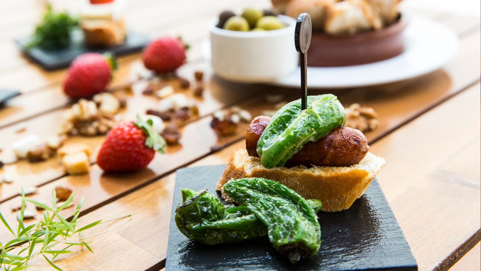 Botifarra amb pebrot de padró | Restaurant La Avenida